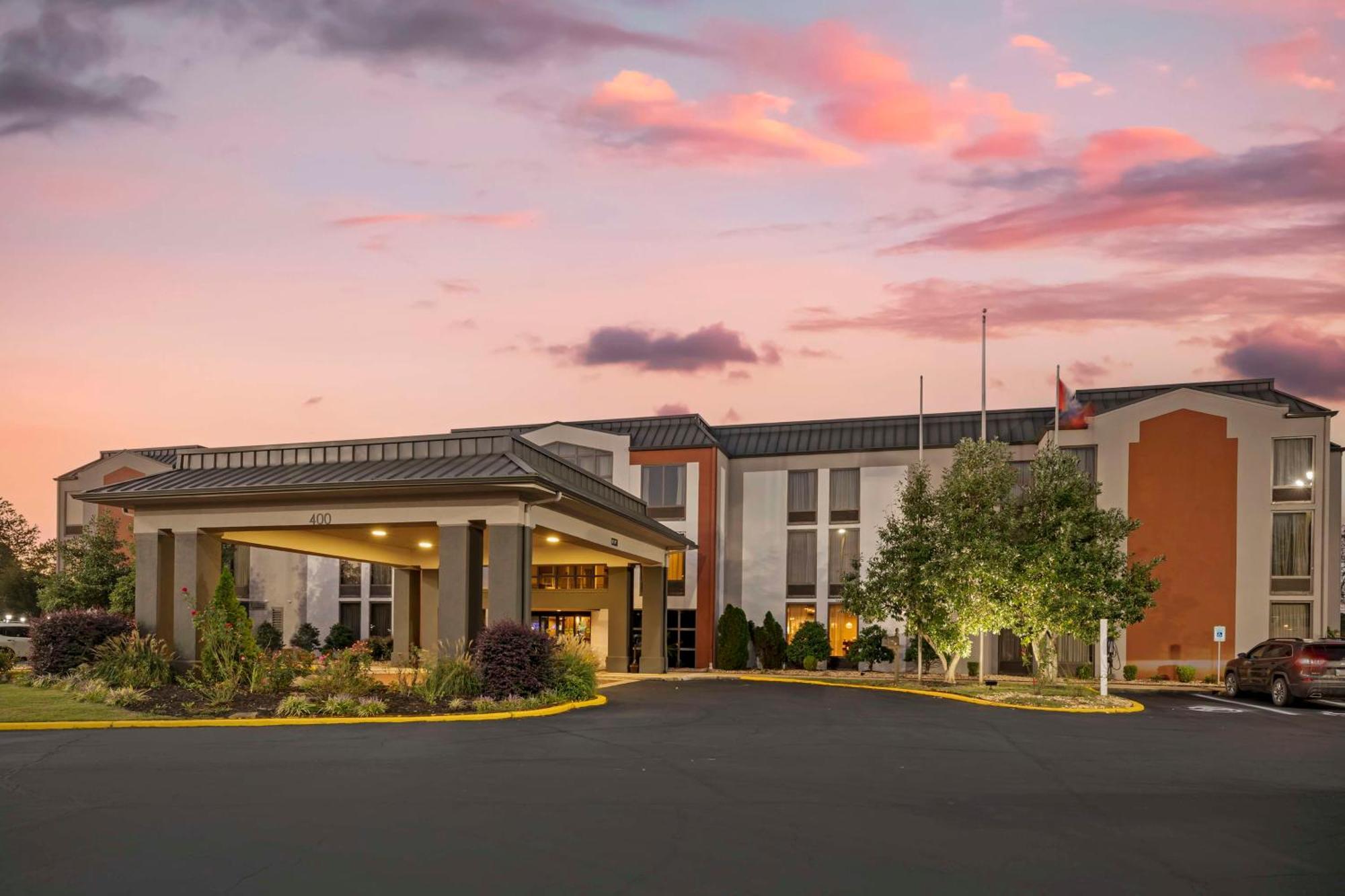 Best Western New Albany Exteriér fotografie